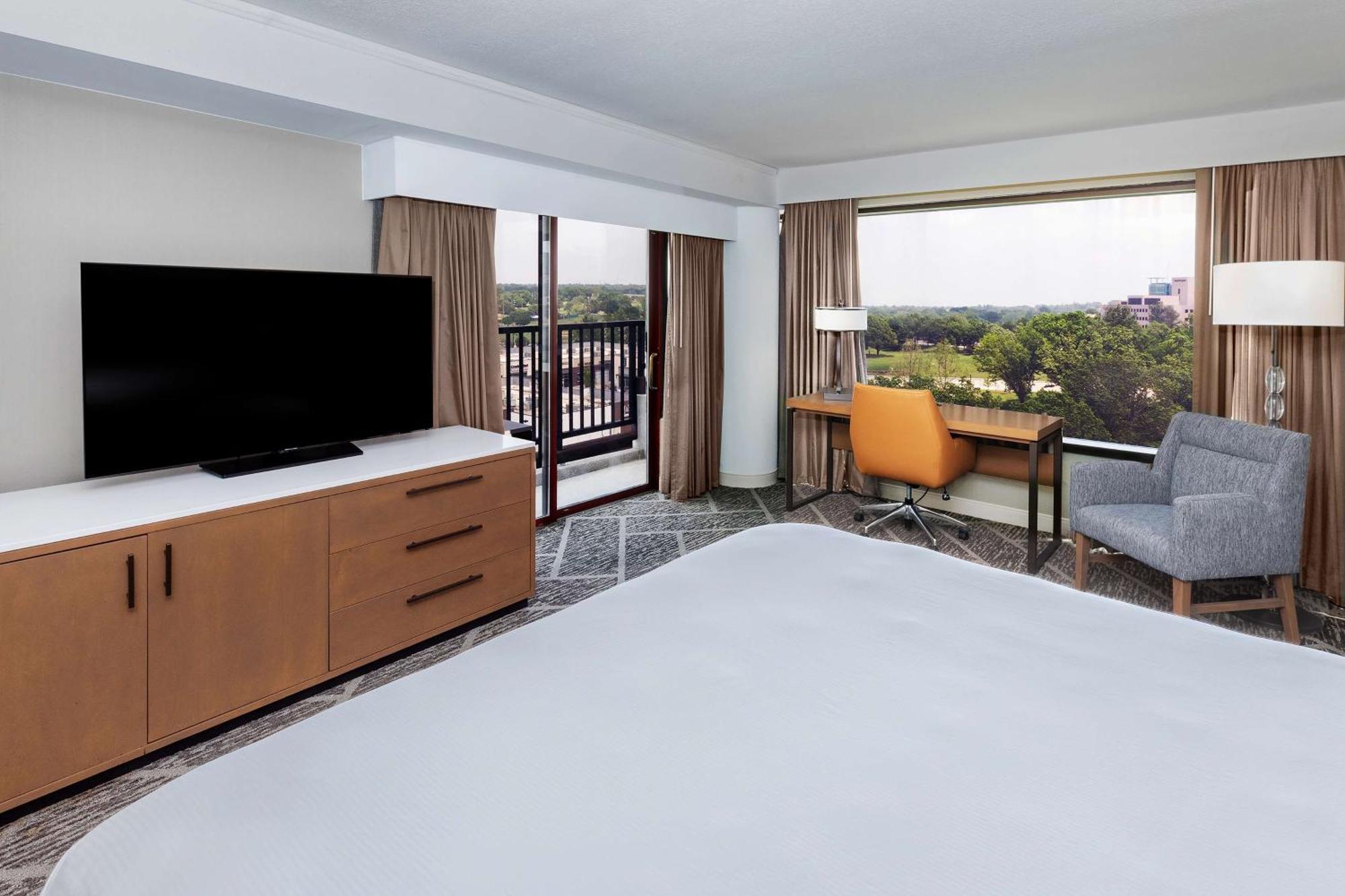 King Room Balcony,1434754855:JPEG