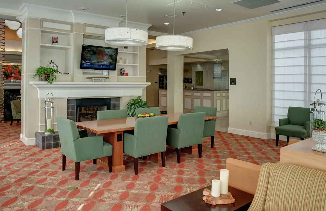 Hilton Garden Inn Tulsa Airport-1